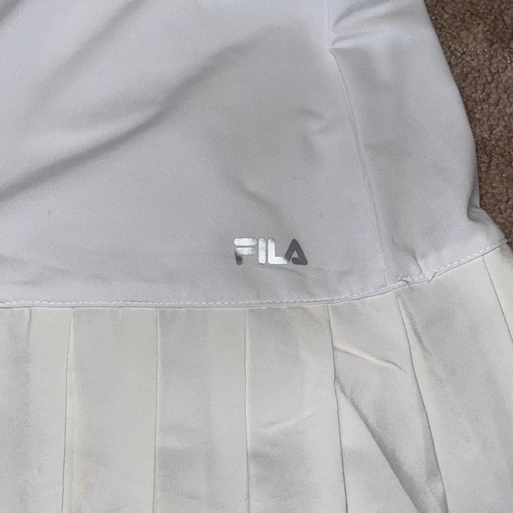 Fila white tennis skirt size small